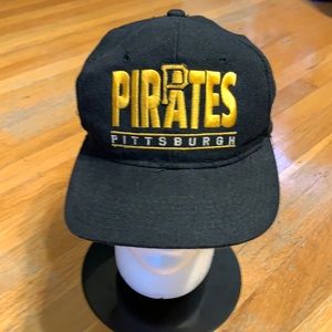 Vintage MLB pittsburgh pirates hat